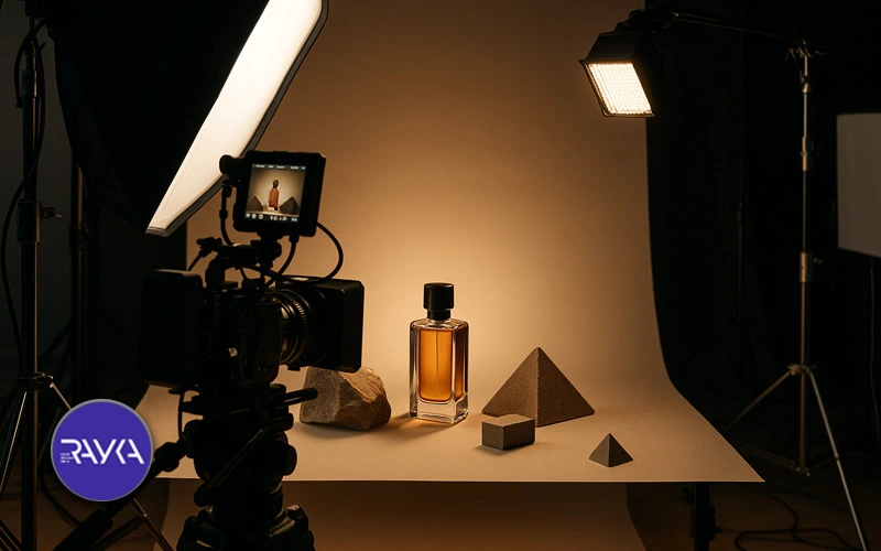 Highlighting the benefits of the product and introducing it in the promotional clip